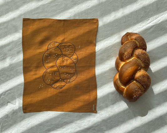 Ruth Challah Cover in Cinnamon