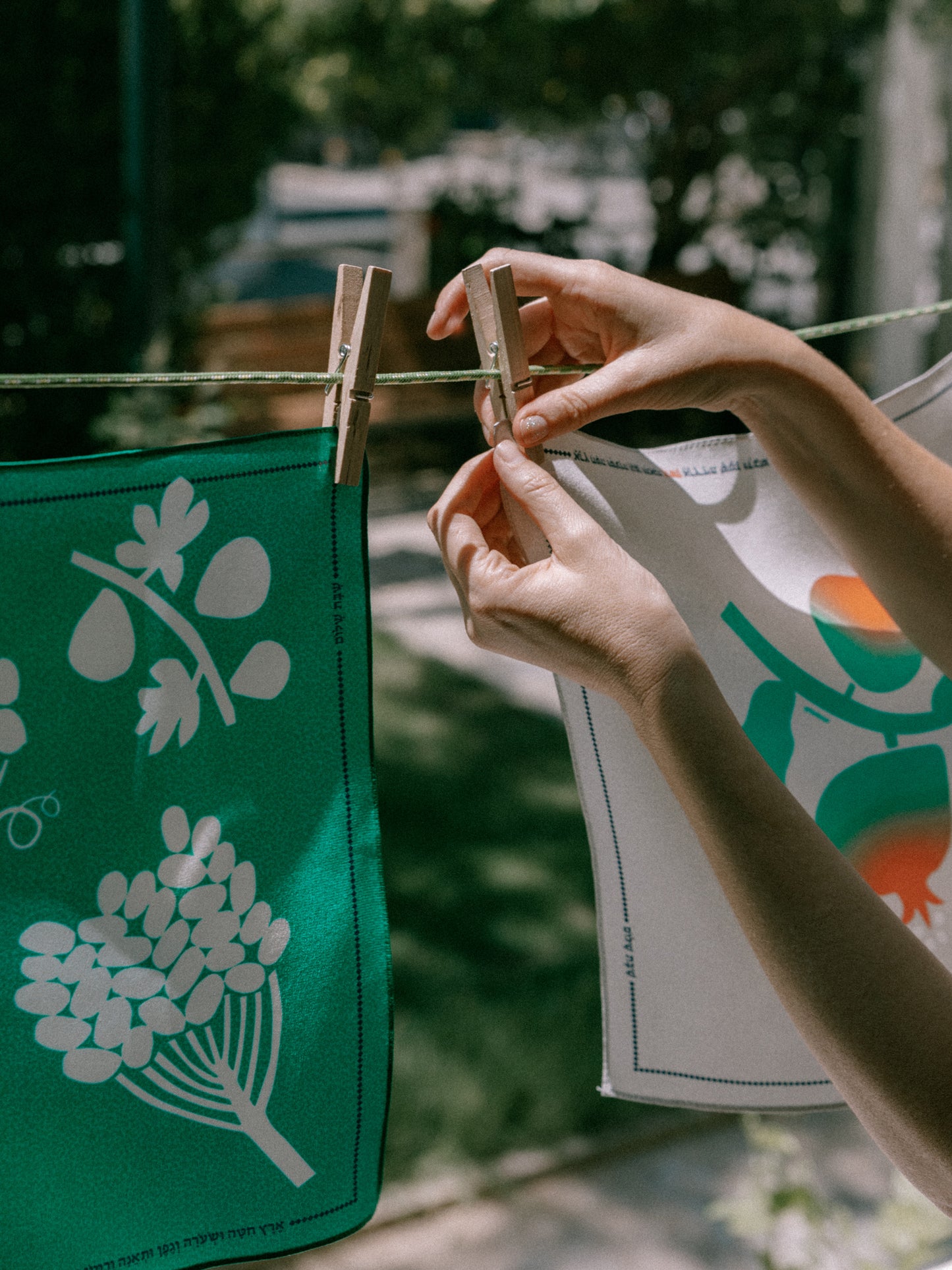 Eretz Silk Challah Cover with Fig Print